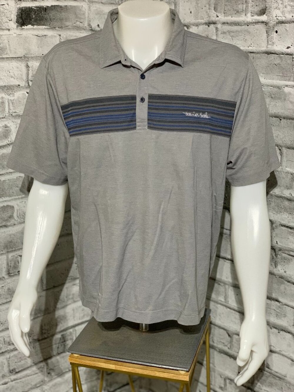 Travis Mathew Golf Polo Shirt Men XL Gray Lightweight Business Casual Activewear